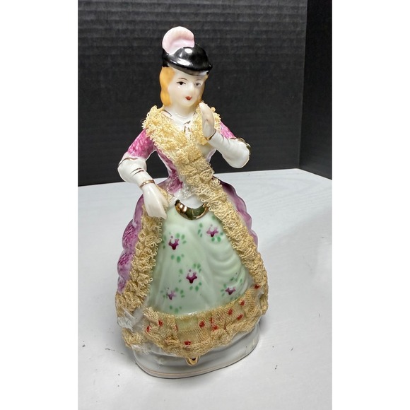 Vintage Porcelain Figurine Lady Elegant Lace Dress Collectible Ceramic Japan - Picture 5 of 7